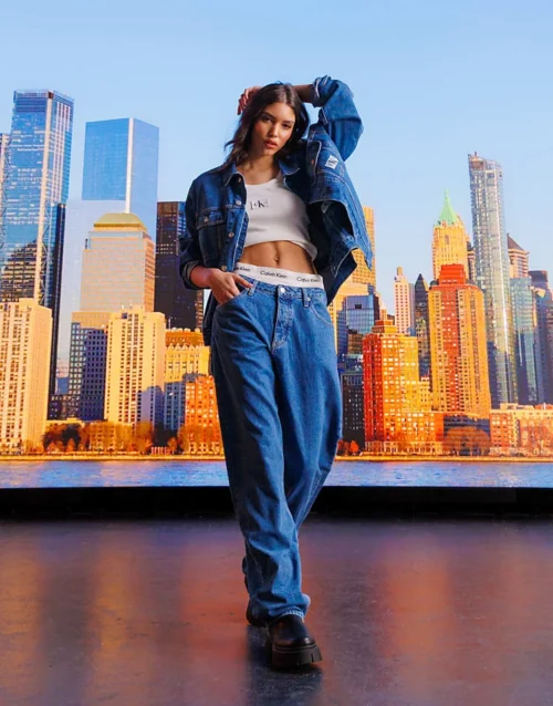 Calvin Klein Jeans 90's Straight Jean In Mid Wash For Women Denim Medium