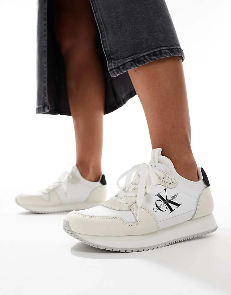 Calvin Klein Jeans Logo Runner Trainers In White & Black For Women Bright White/black 5 Calvin Klein Jeans Logo Runner Trainers In White & Black For Women Bright White/black - Image 5