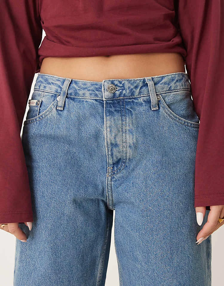 Calvin Klein Jeans 90's Loose Jeans In Mid Wash For Women Denim Medium 4 Calvin Klein Jeans 90's Loose Jeans In Mid Wash For Women Denim Medium - Image 4