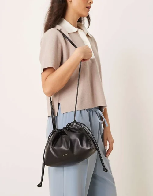 Calvin Klein Jeans Drawstring Crossbody Bag In Black For Women Na Black